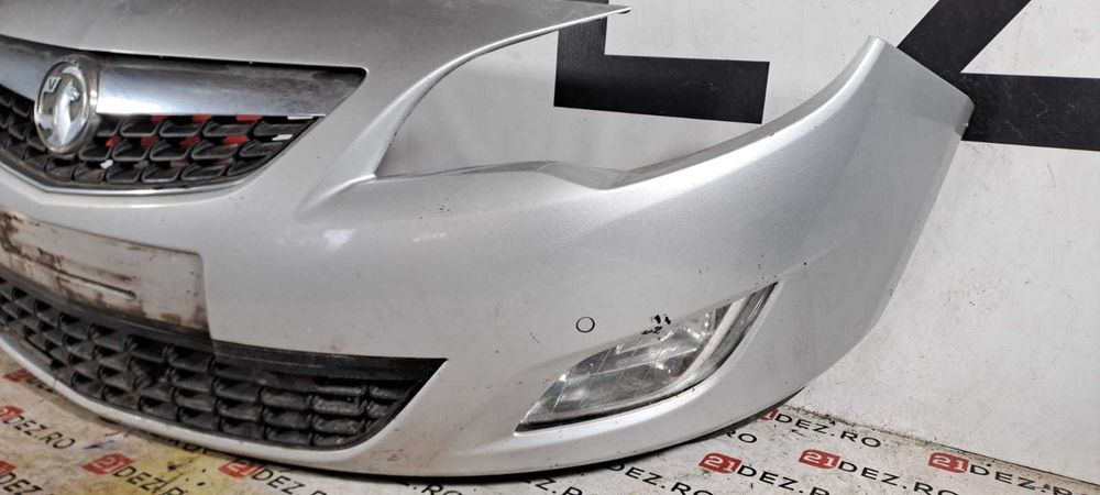 Bara fata completa Opel Astra J 2009 - 2012 - mici defecte