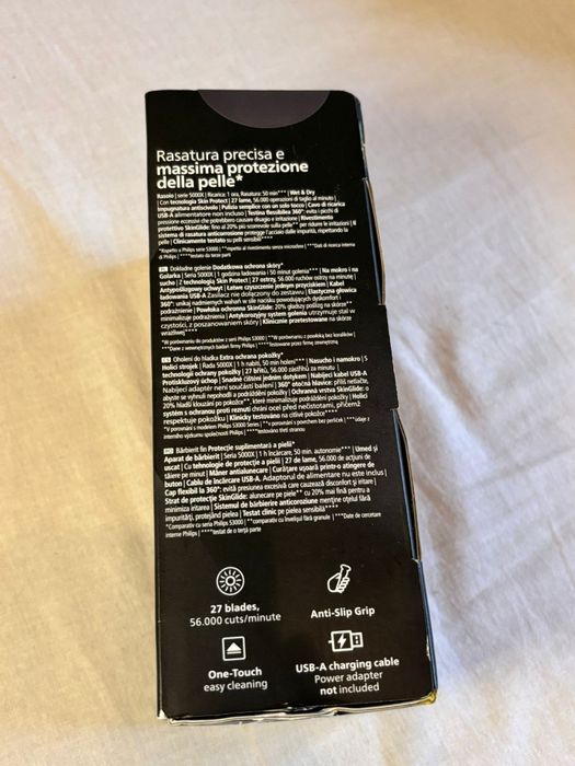 Aparat ras Philips Series 5000 Wet&Dry NOU, desigilat - Ras perfect
