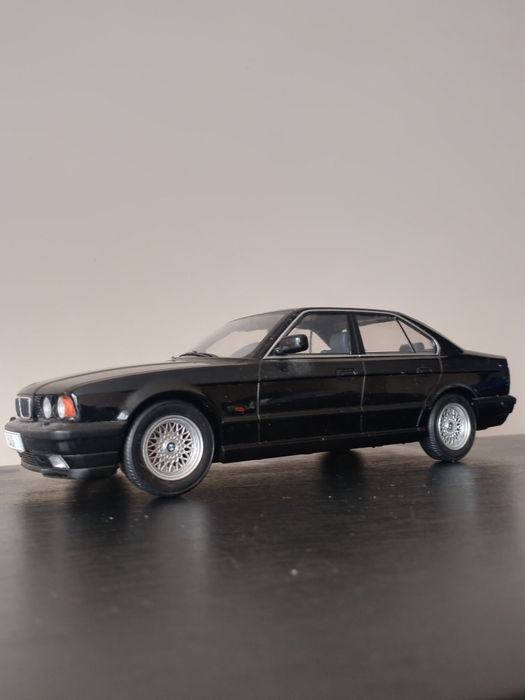 Макетна количка BMW E34 . Модел 540.