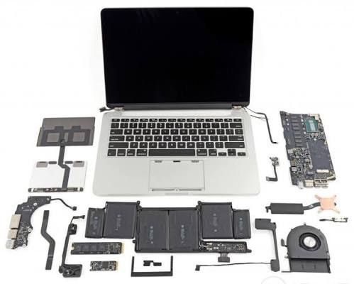 Apple Macbook Air/Macbook Pro.