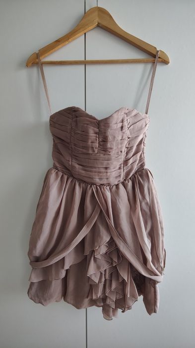 Рокля къса HM - S - 36 размер - бежова