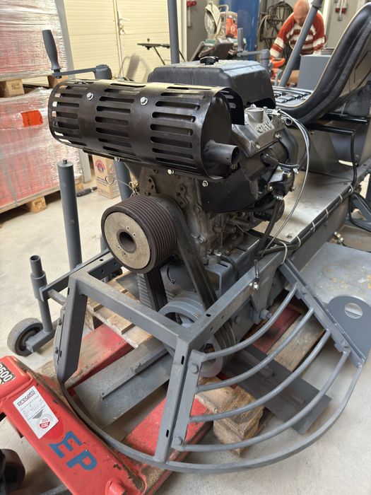 Elicopter de beton dublu cu motor Subaru EH 65 /22 cp