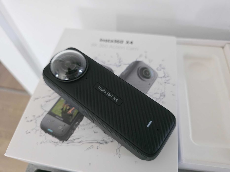 INsta360 X4 impecabil, garantie, accesorii extra