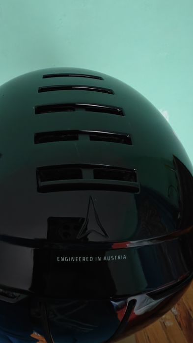 Каска Atomic Oakley Marker