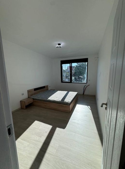 Дава се под наем Двустаен апартамент в София, Зона Б-19 - 68 кв.м за 599 € - Снимка #3