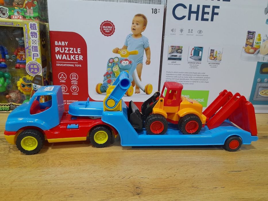 Машина Набор Светомузикалний трансформер, Трак, Кама и других 
Yunusob