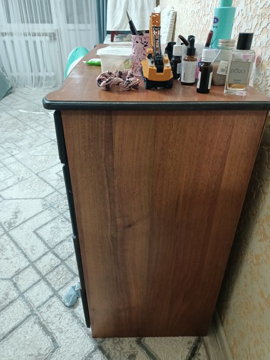 Продаем комод, хороший