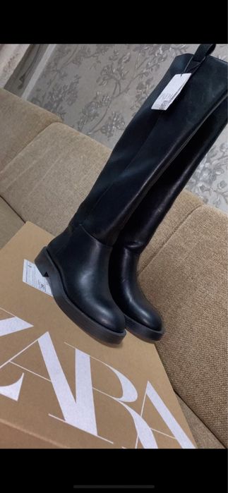 Продам сапоги от Zara