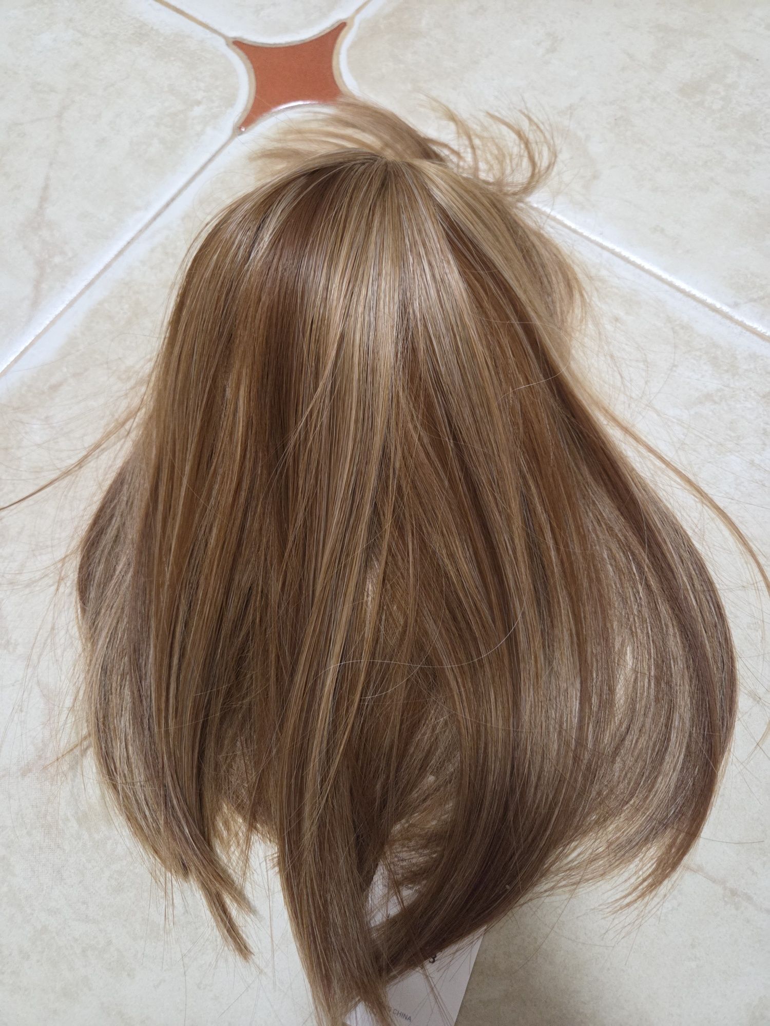 Чисто нова перука HAIRCUBE 30cm
