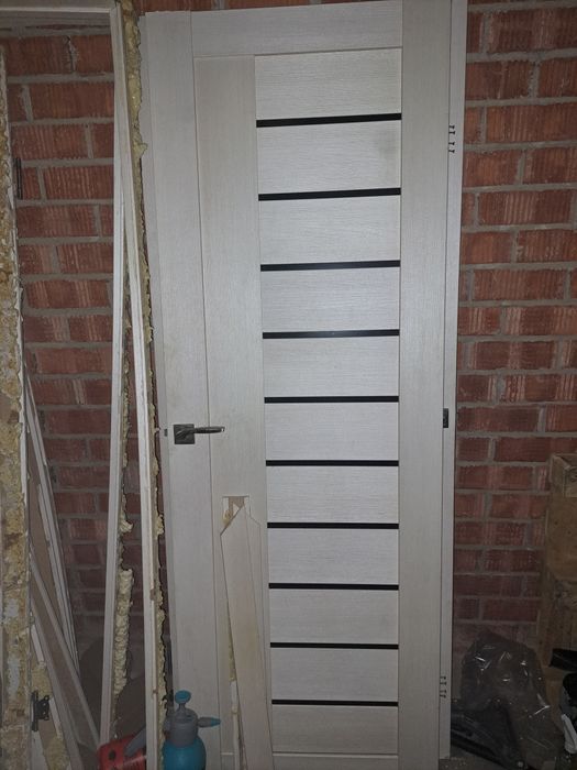 Продам  межкомнатные двери в хорошем состоянии