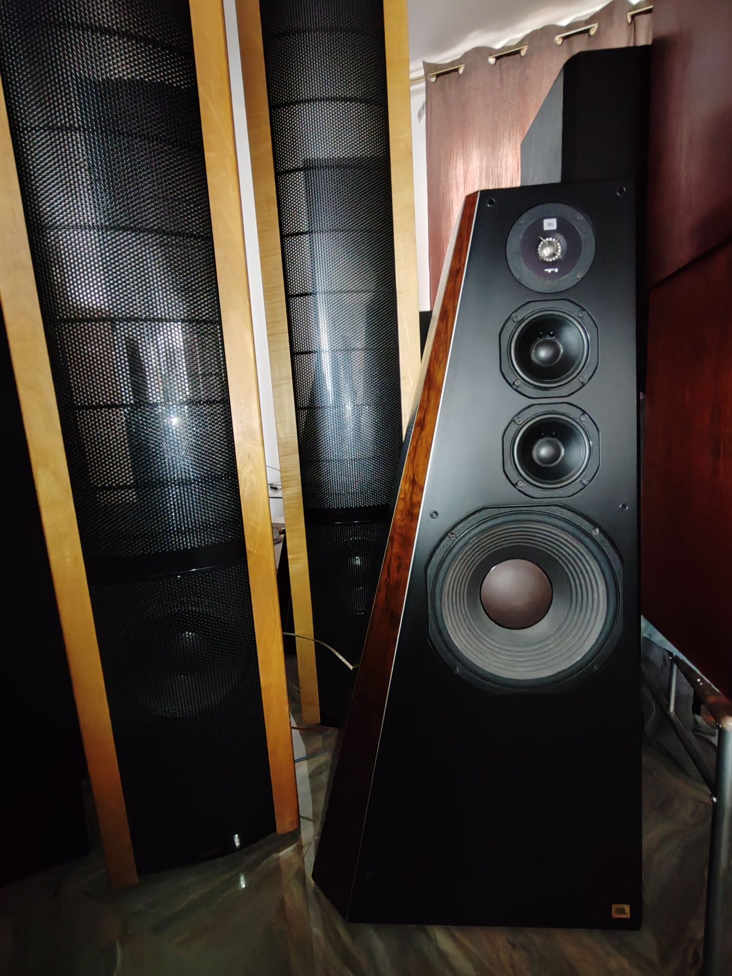 Jbl l100, jbl l150, martin logan sequel 2, onkyo SC 901, infinity kapp