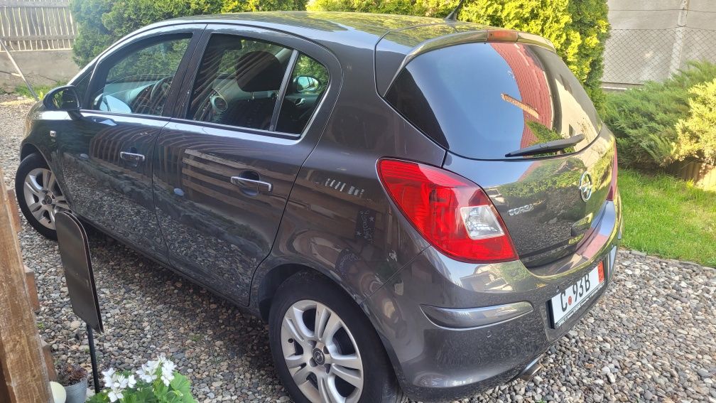 Corsa 2012 Facelift Zoll 1.4 benzina