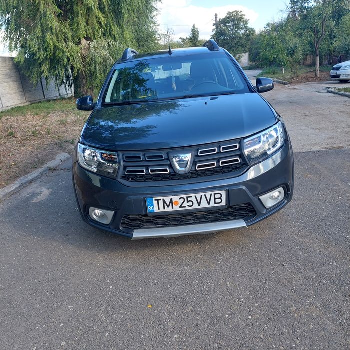 Sandero Stepway, fabricație decembrie 2019, 23200 de km rulati