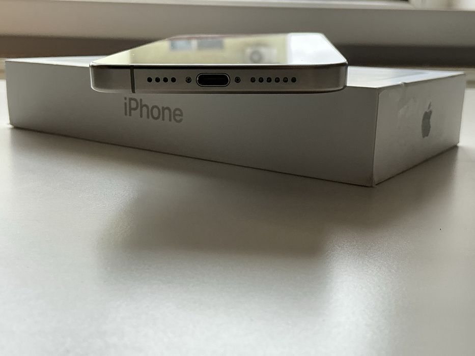 Iphone 15 pro max 256gb natural titanium in garantie