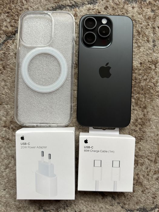 iPhone 15 Pro Black 256Gb, aspect ca nou