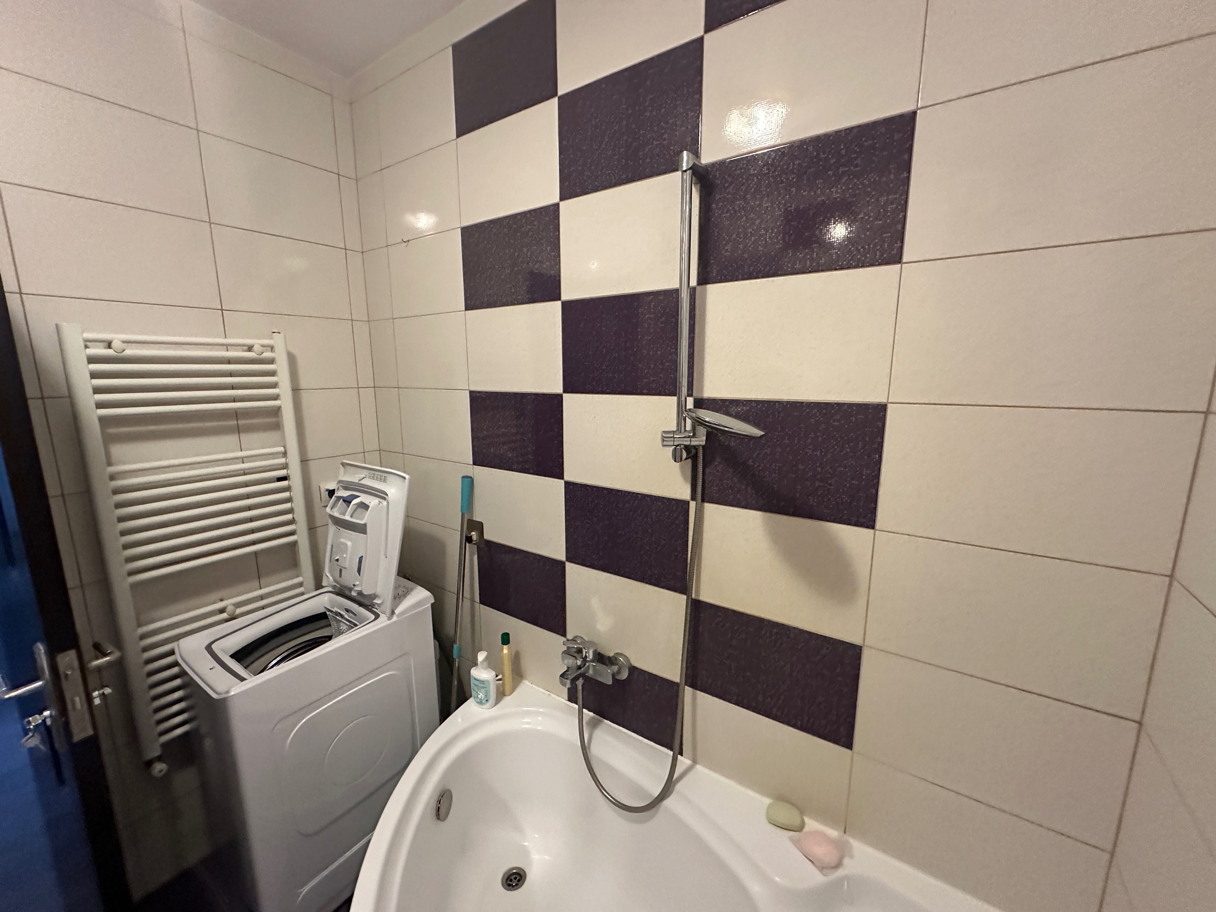Apartament 2 camere decomandat