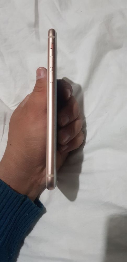 Iphone 8 256 GB sotladi