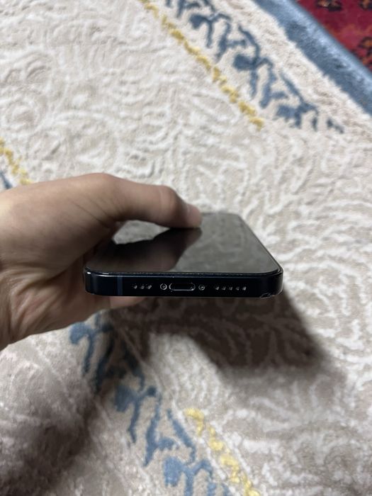 Продается Айфон 13