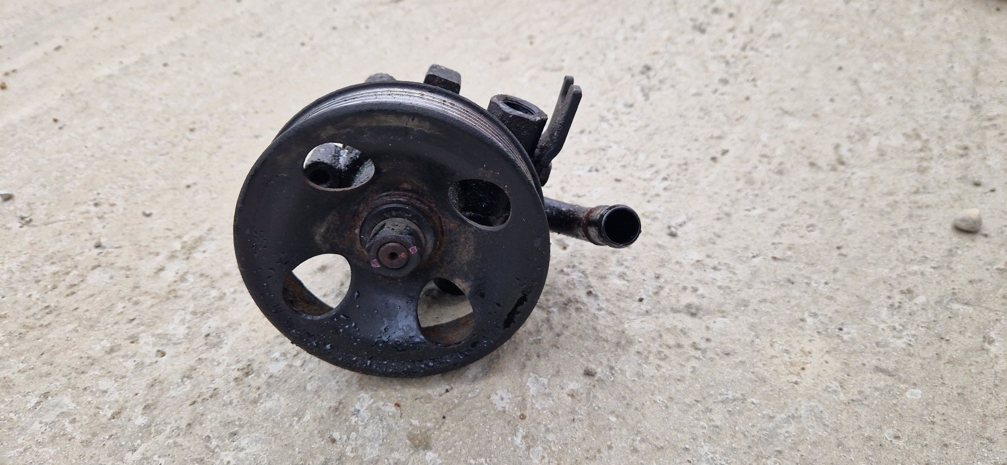 Pompa servo hyundai santa fe 2.2