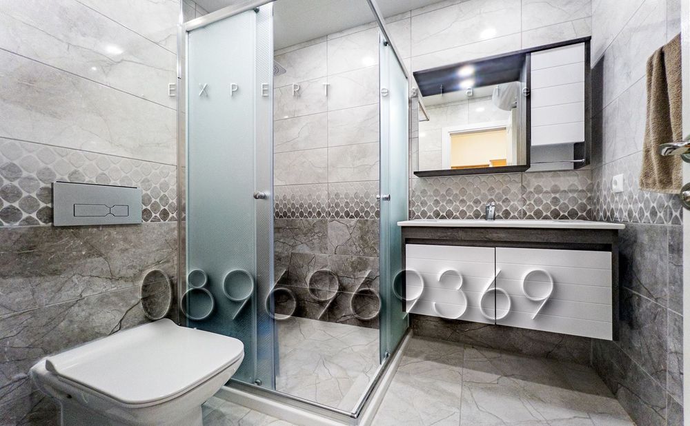 Продава се Двустаен апартамент в Варна, Възраждане 1 - 70 кв.м за 2358 €/кв.м - Снимка #9