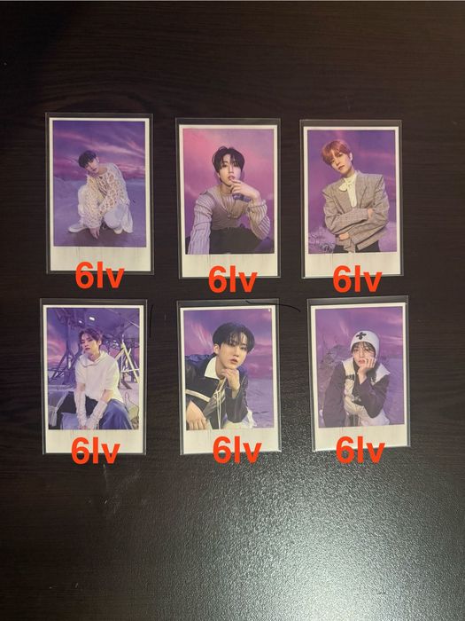 Албуми и картички/StrayKids