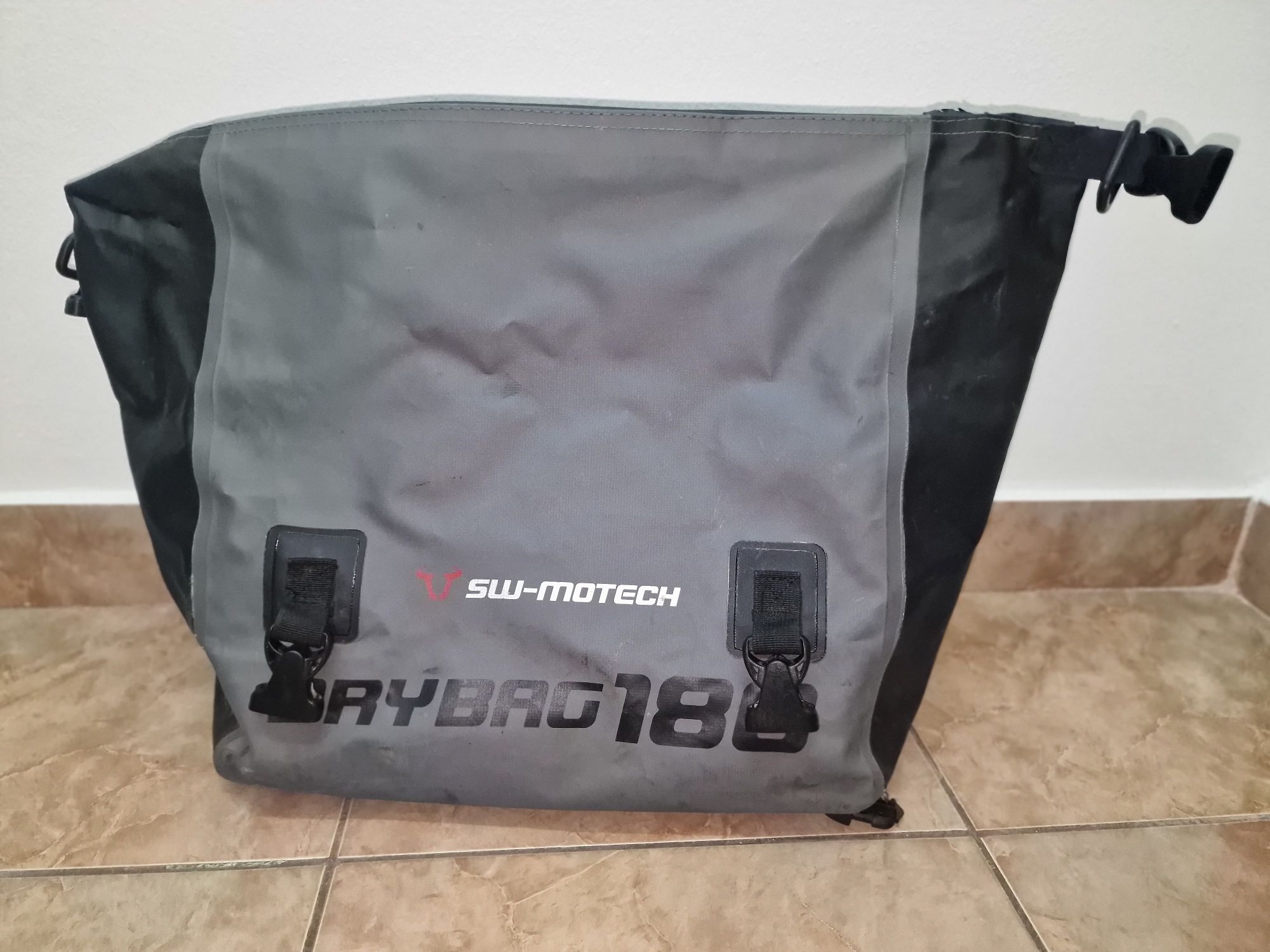 Geanta impermeabila SW-Motech 18L