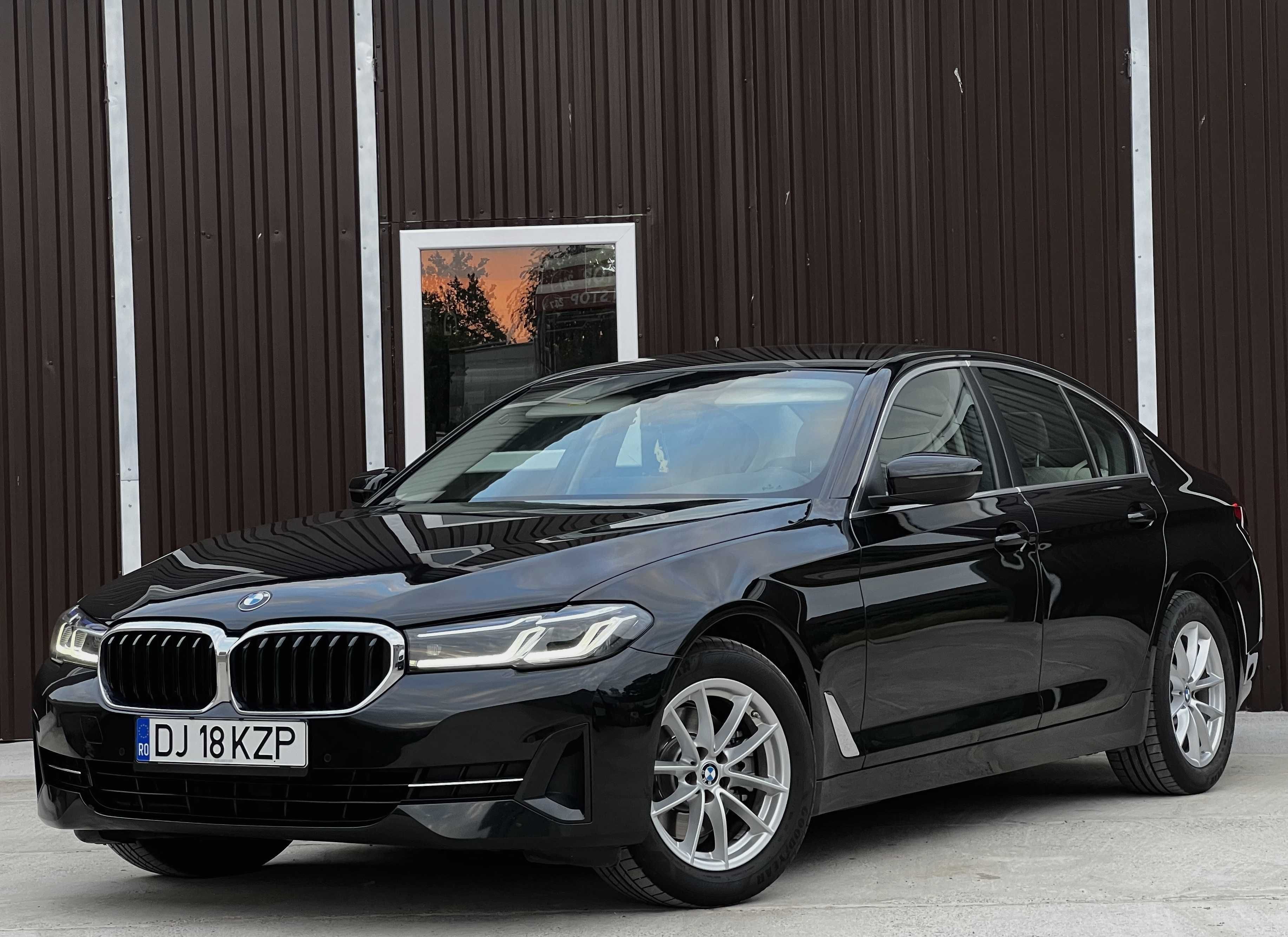 BMW Seria 5 G30 2022 FaceLift Faruri LASER 130.000 KM Interior ALB