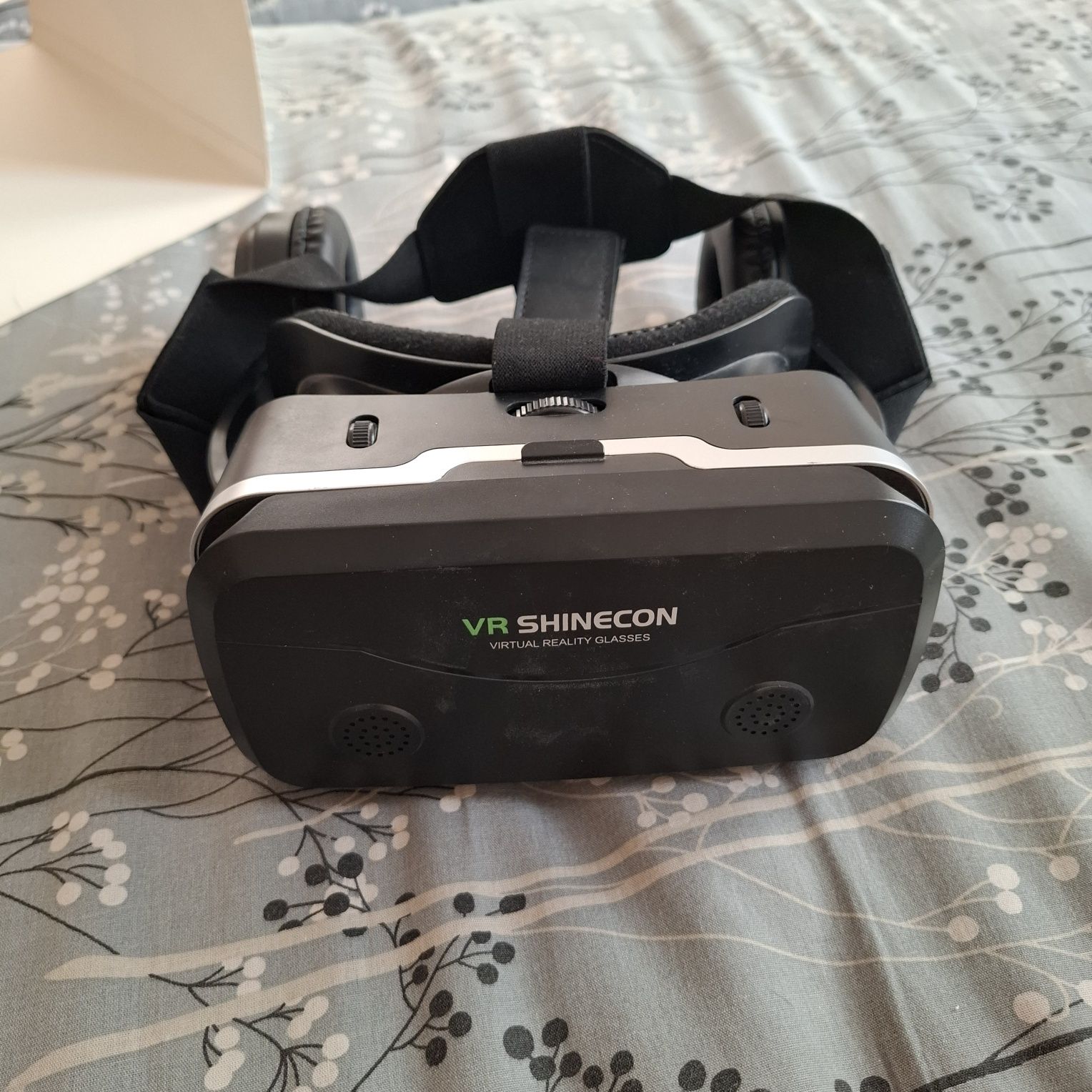 VR ochki shinecon