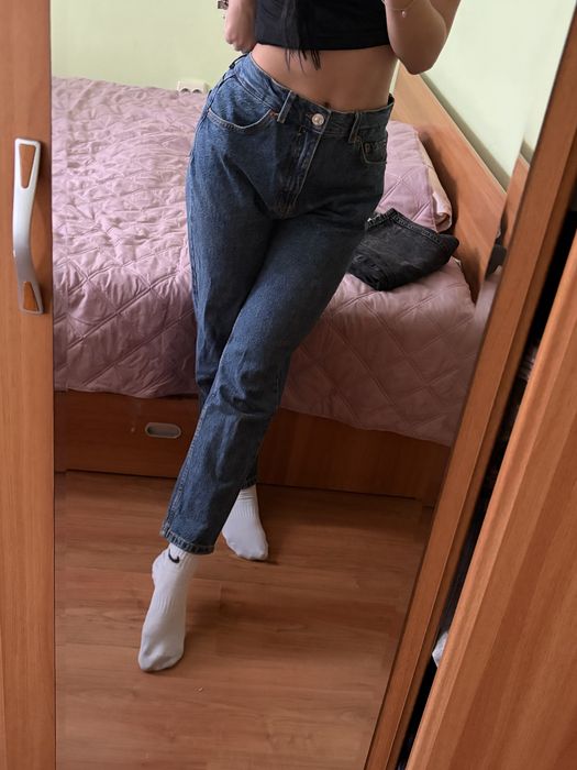 Лот с маркови дънки