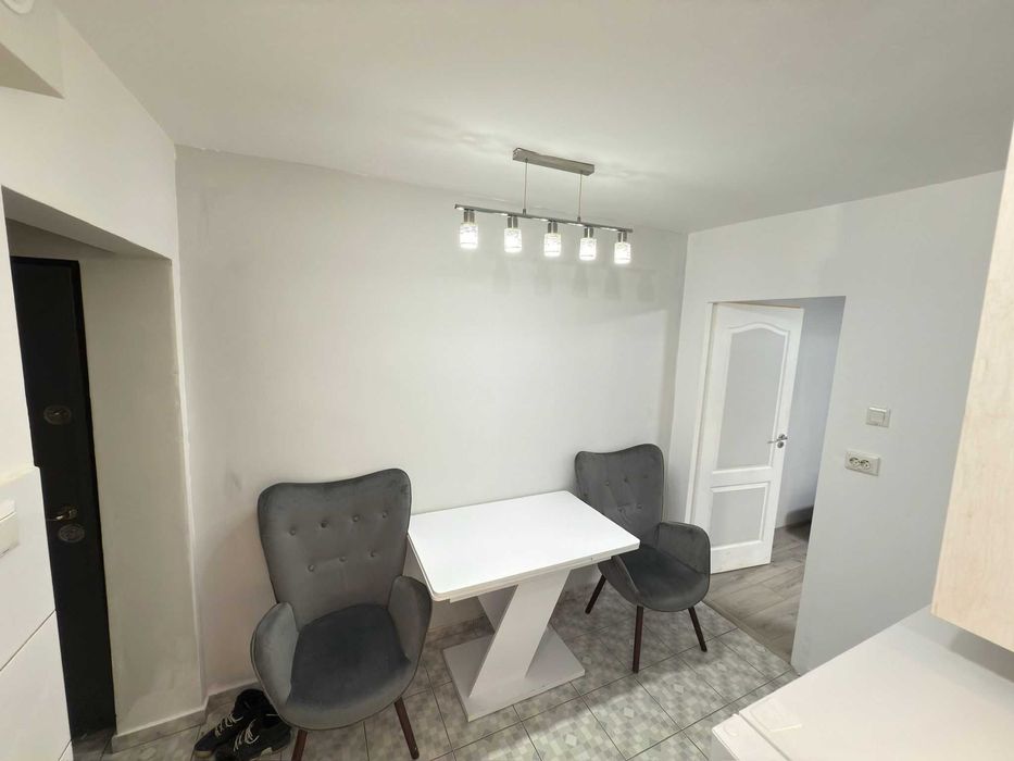 Apartament 2 camere de închiriat – Reșița, Aleea Nuferilor