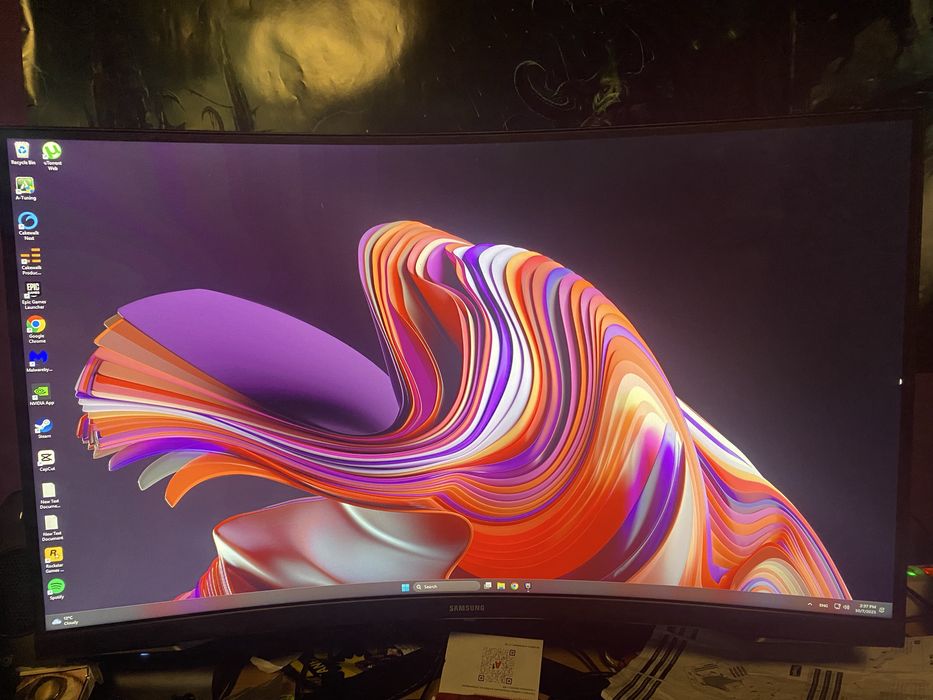 Гейминг Извит Монитор Samsung Odyssey G5 VA, 32.0” 2560x1440 165 HZ
