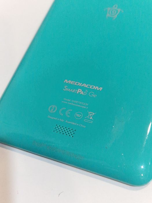 Tableta impecabila cu încărcător