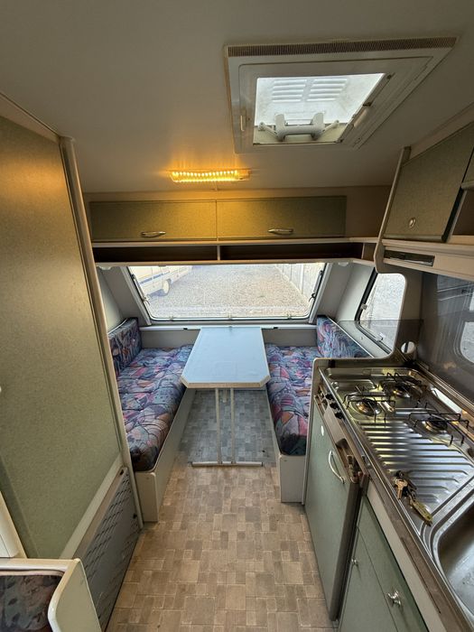 Rulota Beyerland Sprinter 400D ,an 1998,2-3 pers,baie,panouri solare