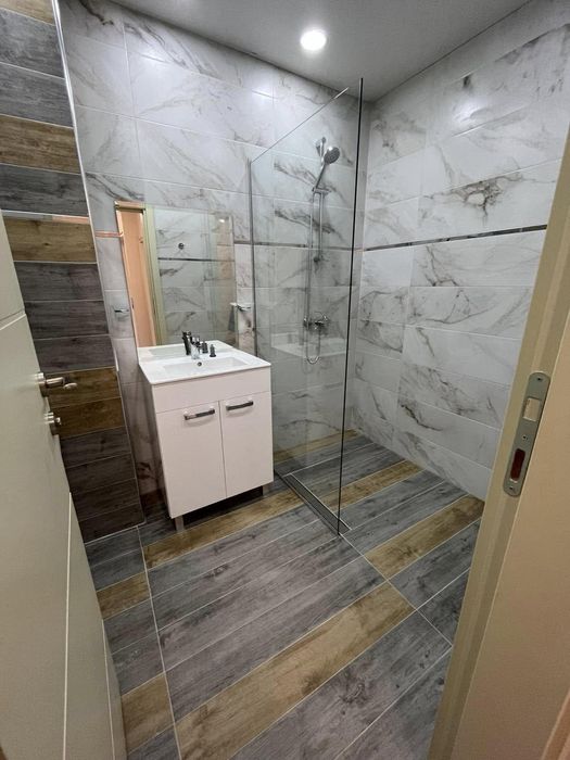 Дава се под наем Двустаен апартамент в Пловдив, Тракия - 72 кв.м за 448.8 € - Снимка #3