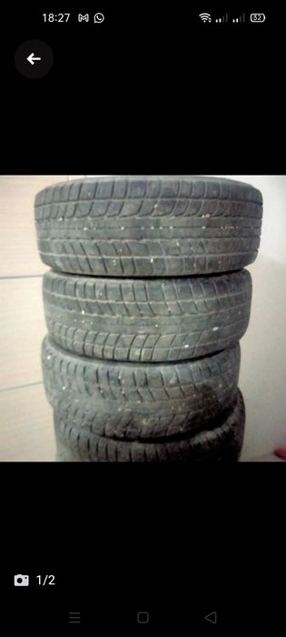 Продам шины комлект зимние