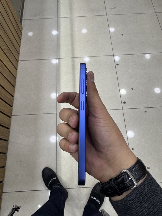 Samsung S25 blue