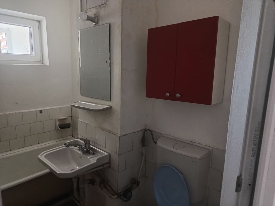 Ofer pentru închiriere apartament 2camere ultracentral