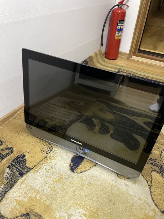 Продам моноблок Lenovo