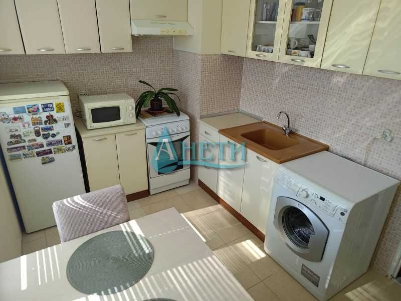 Двустаен апартамент 65м2 в хубавата част на Люлин 5, ремонтиран