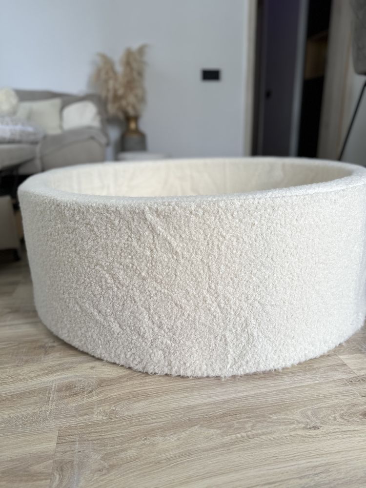 Piscina uscata /tarc/loc de joaca material alb ivory boucle