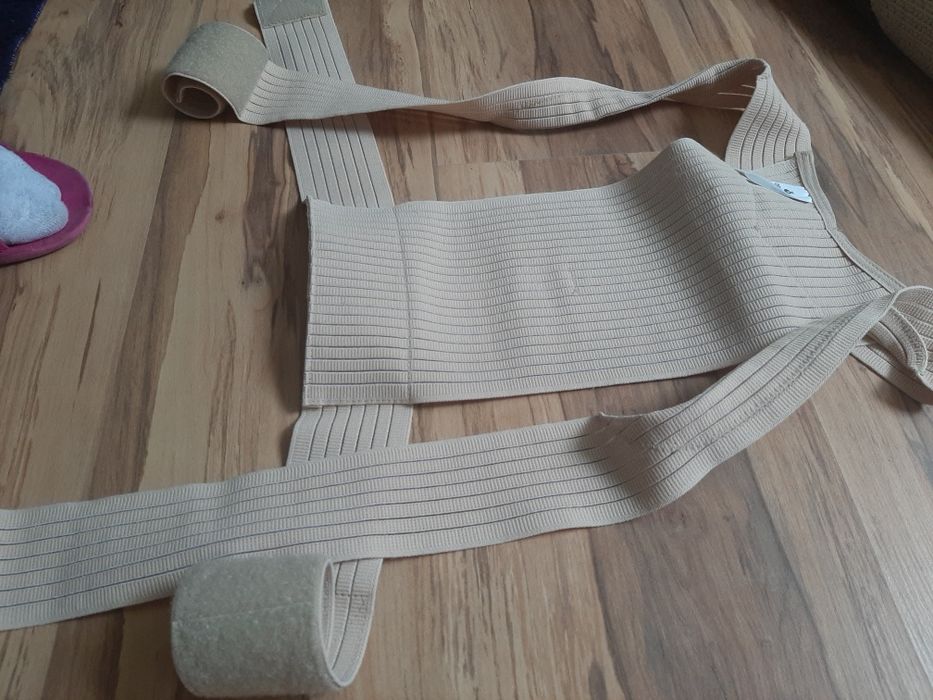 Vând corset pentru spate
