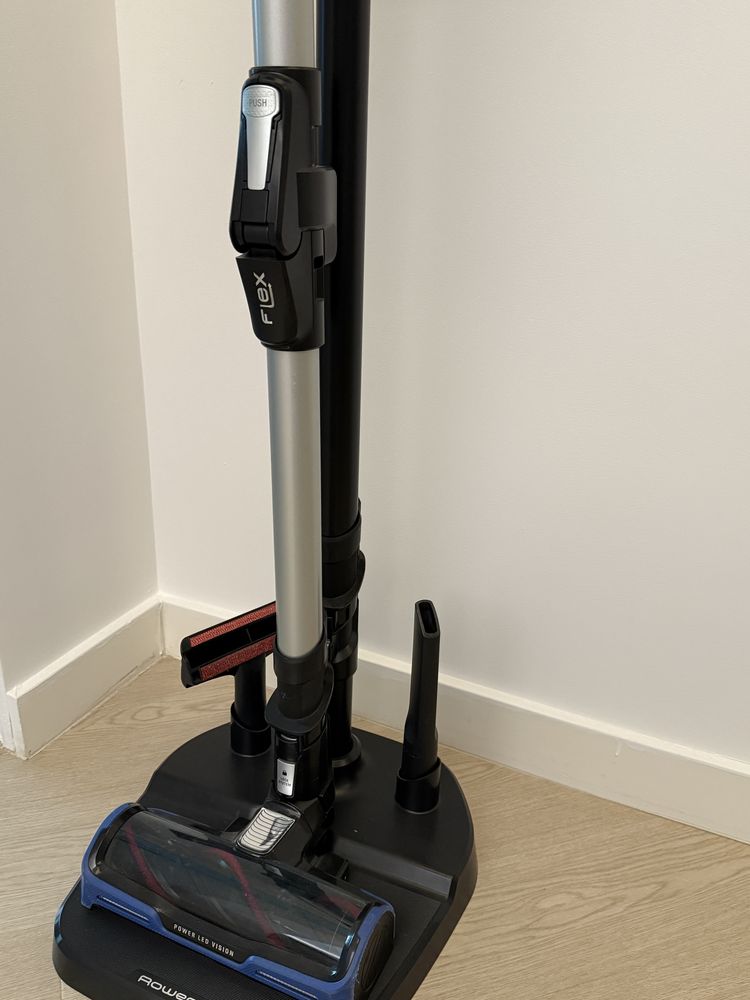 Aspirator vertical fara fir Rowenta X-Force Flex 14.60 Aqua