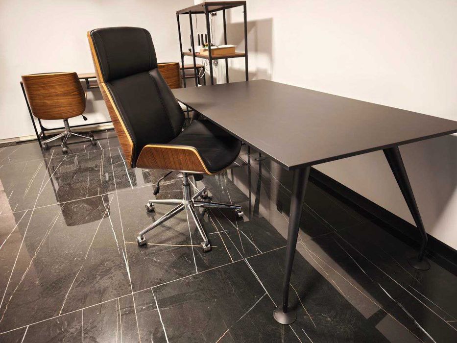 Продавам офис мебели