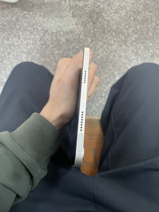 Ipad mini 6 64G 95+% vapshe ideal masla umuman aybi yoq yangi ochilgan