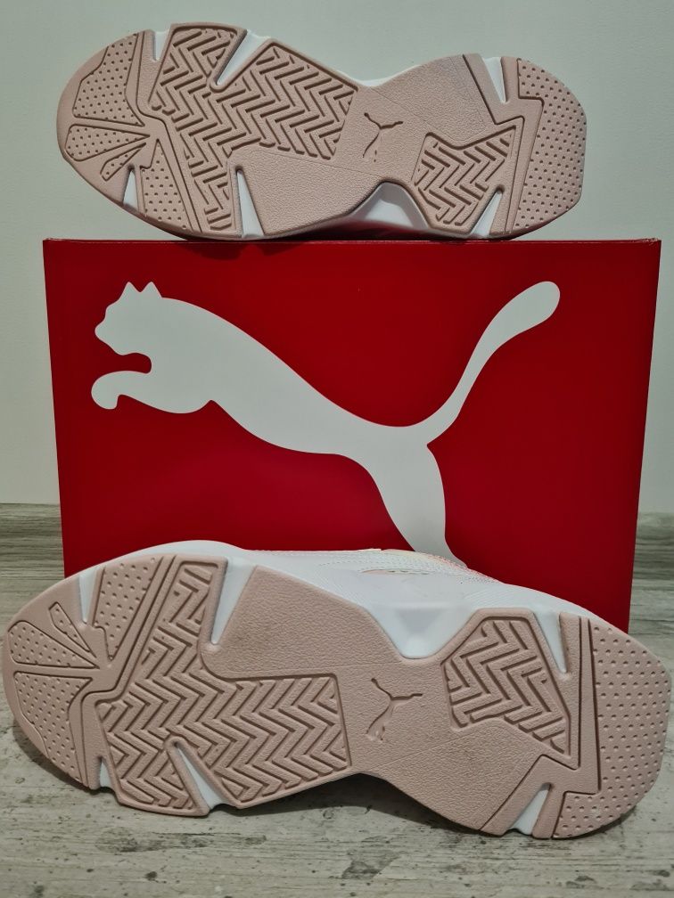 Дамски маратонки PUMA номер 40