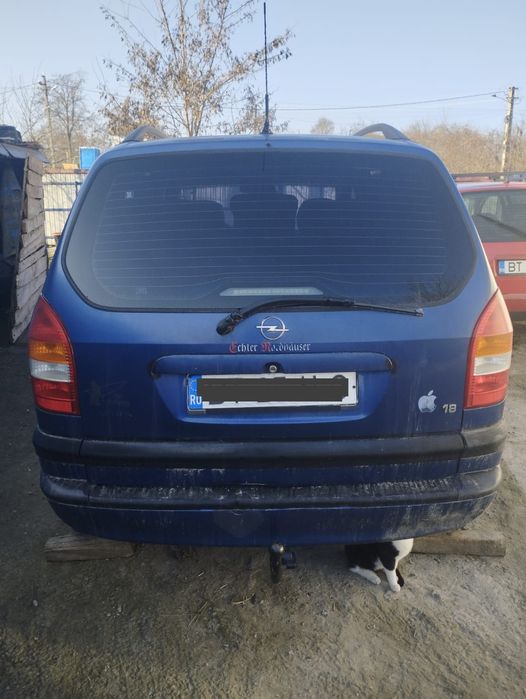 Vând Opel Zafira 1.8 Benzină.