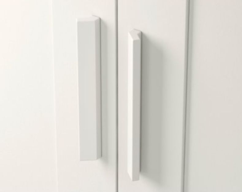 Гардероб двукрилен, бял h190 широк 78 дълбок 50