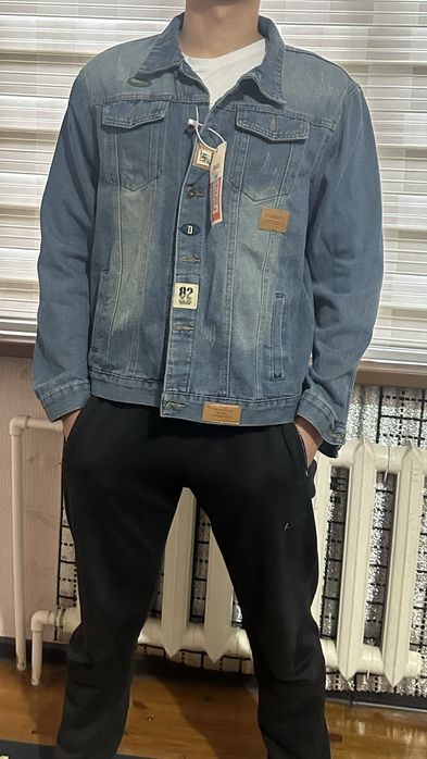 Продается куртка/витровка джинсовка