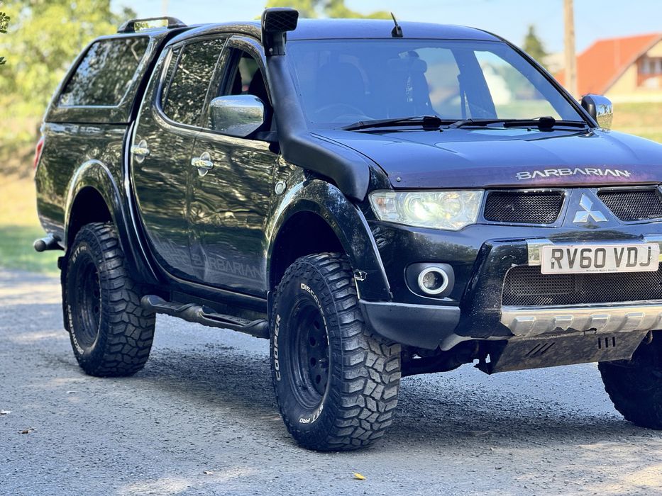 Mitsubishi L200 Barbarian 2011 2.5di-d