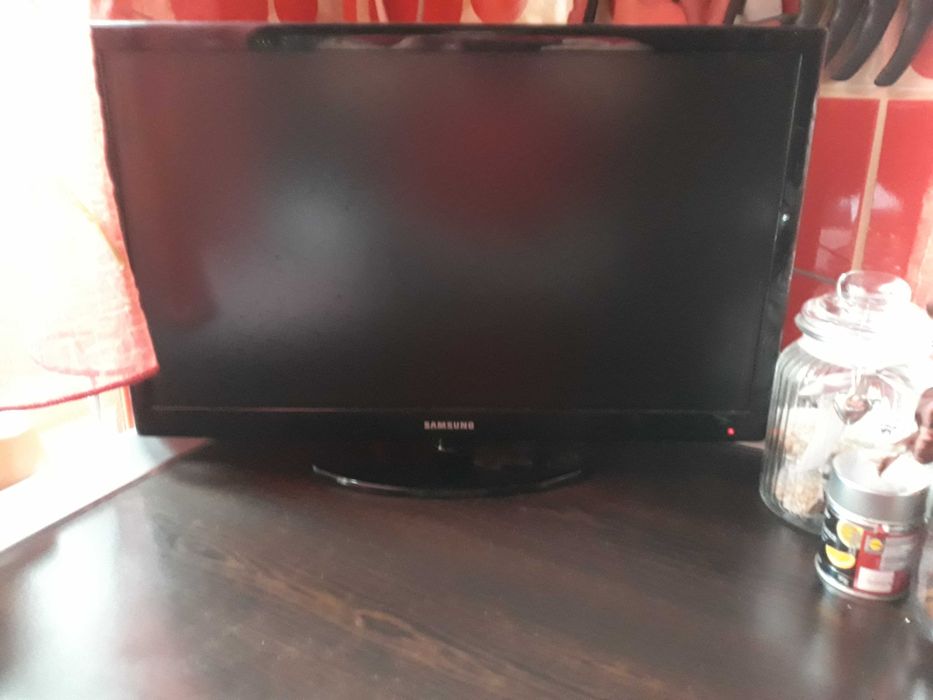 Televizor Samsung , non smart  , 55 cm.
